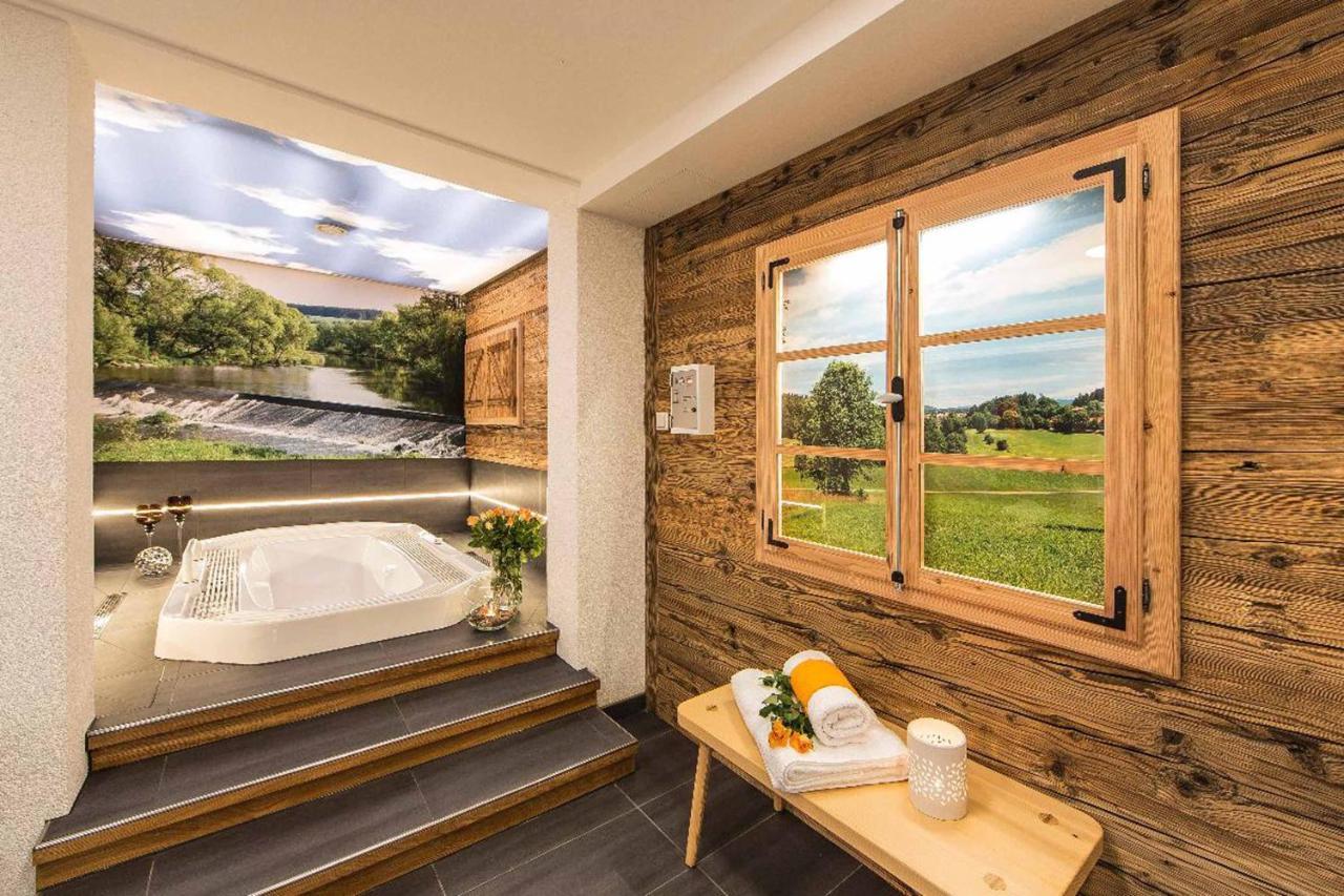 Landhotel Kleblmuehle Grafenau  Exteriör bild